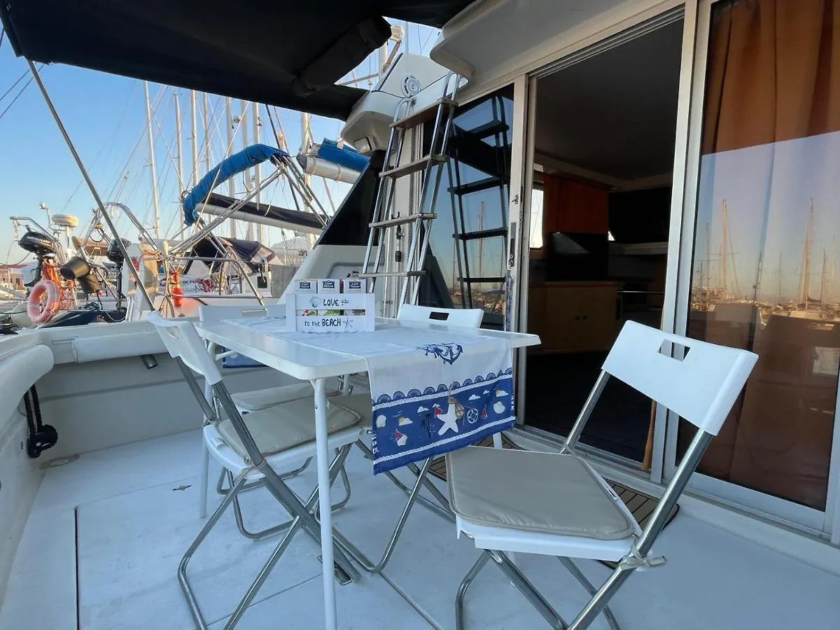 Отель Giorgia House Boat Палермо Италия