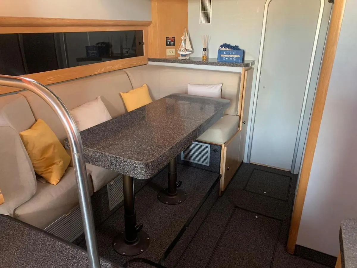 Отель Giorgia House Boat Палермо 0*,  Италия